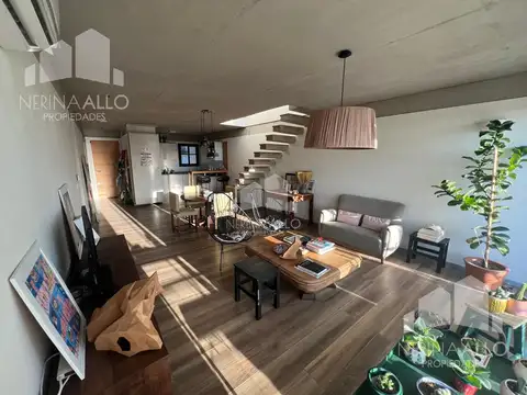 VENTA DEPARTAMENTO 3 AMBIENTES CON TERRAZA Y COCHERA CASTELAR NORTE