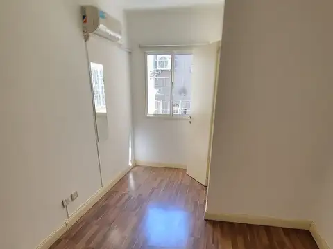 Depto Tipo Casa en Venta en Villa Crespo, USD 87.000