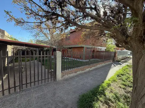Casa en Venta en Cipolletti, USD 137.000