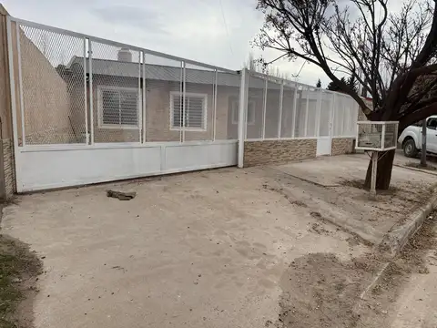 Casa en Venta en Centenario, USD 160.000