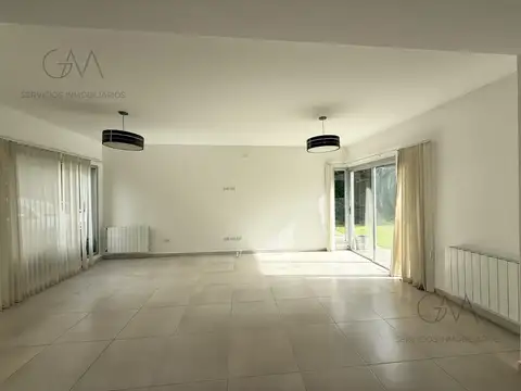 Casa en Alquiler en Mar del Plata, USD 2.000