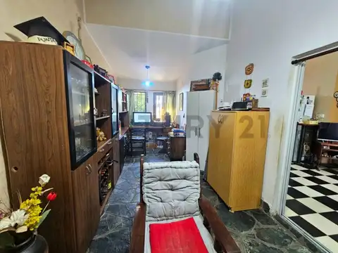 Casa en venta con amplio jardin