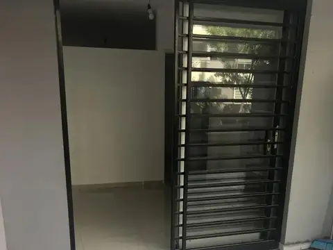 Departamento en Alquiler en Parque Centenario, $ 750.000