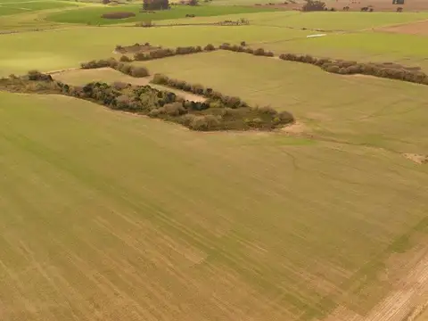 Campo en Venta con Alambrado