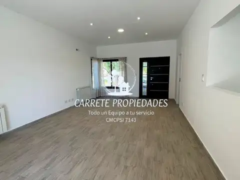 Casa 5 ambientes con 3 baños