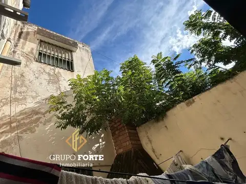 OPORTUNIDAD DE INVERSIÓN EN ALBERD Edificio + Local + dúplex