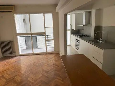 2 dormitorios con 2 balcón| Luminoso | Av. Las Heras y Junín