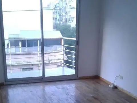 Yerbal 900, Piso 3