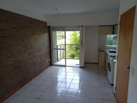 Departamento en Alquiler en Echesortu, $ 430.000