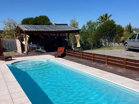 Casa en Venta en Rama Caida, USD 180.000