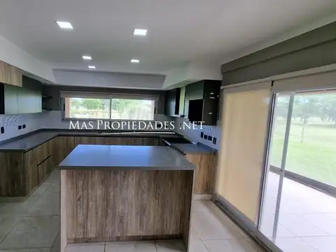 Venta Casa en Cruz Del Sur 4 Dormitorios Canning