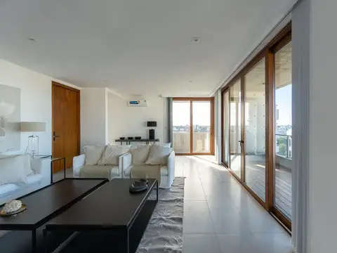 PISO DE CATEGORIA EN VENTA LA PLATA PLAZA OLAZABAL