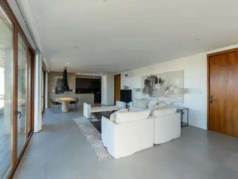 Avenida 38 y Plaza Olazabal 600