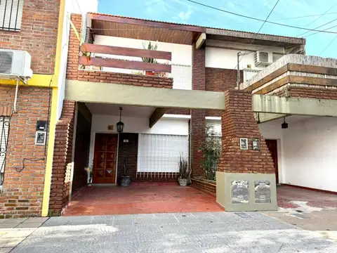 ALQUILER PH4 AMB COCHERA Y PATIO FLORIDA VTE LOPEZ