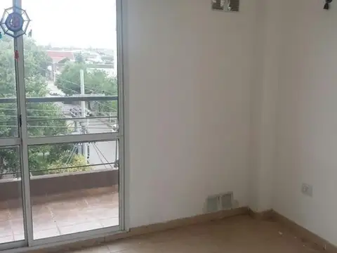 Mitre Y Moreno , Piso 4to