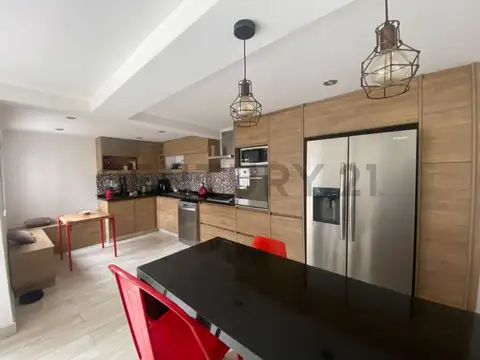 Casa en Venta en Villa Luzuriaga, USD 175.000