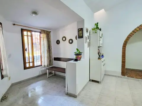Tirana 100