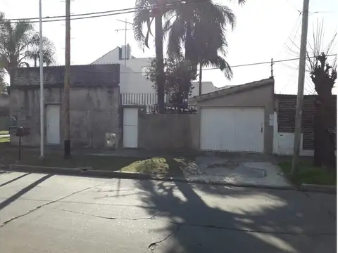 F D Almeyra 2500
