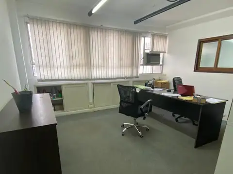 Oficina en Venta 15 años