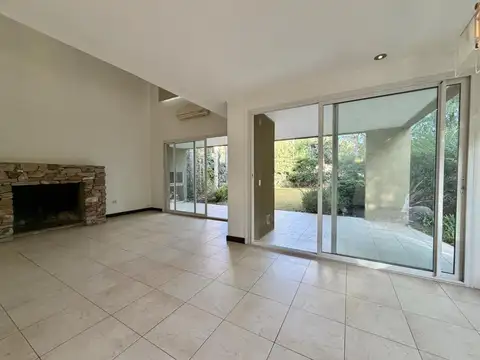 Casa en Alquiler 19 años