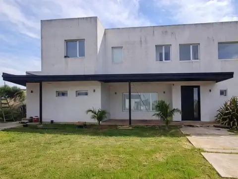 Barrio Privado San Sebastian, Pilar