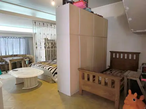 VENTA CASA 4 AMBIENTES VERSALLES COCHERA