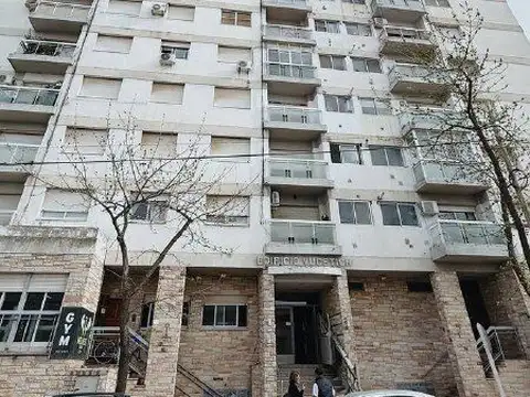 Departamento en venta c/ cochera en Centro Norte