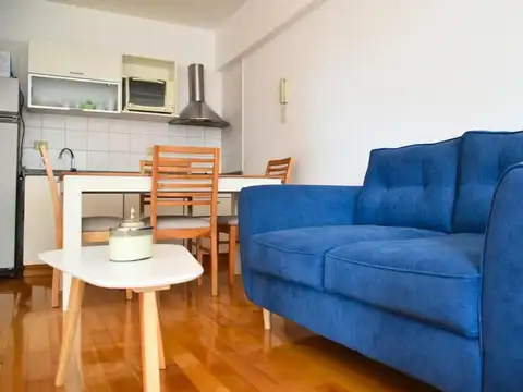 Tomás A. Le Bretón 4900, Piso 4
