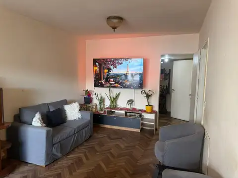 Venta Departamento 4 ambientes en Abasto