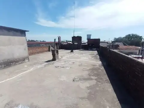 Local en Venta en Domingo Matheu, USD 129.900