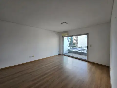 Ciudad De La Paz 3188 , Piso 5