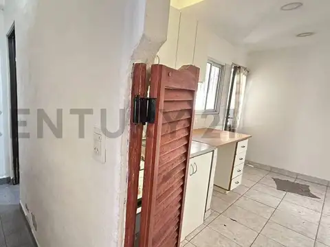 Depto Tipo Casa en Venta en Villa Primera, USD 37.000