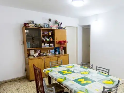 CASA 4 AMBIENTES EN VENTA - SAN FRANCISCO SOLANO