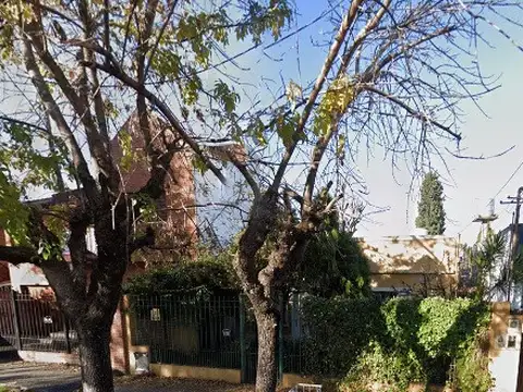 Casa 3 Ambientes en Larrea 1746, Lomas de Zamora