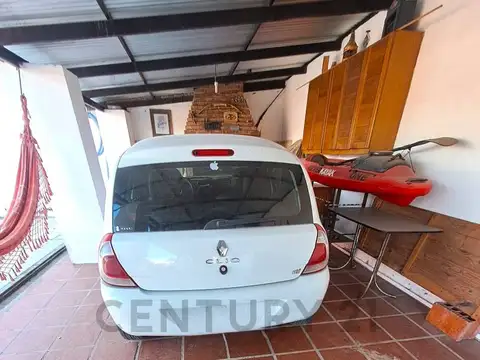 Casa 3 Dorm a Una Cuadra Donato Alvarez