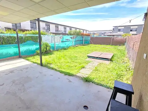 Casa 3 ambientes con 2 baños