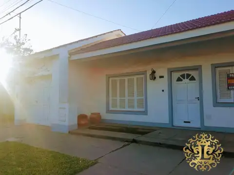 Av. Colonizadores al 300