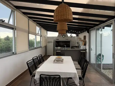 Casa en Venta al Este