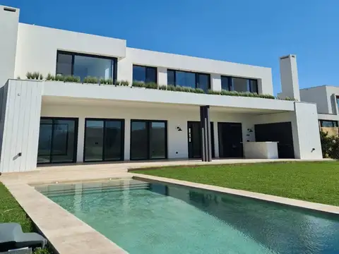 Casa  en Venta ubicado en El Golf, Nordelta, Tigre