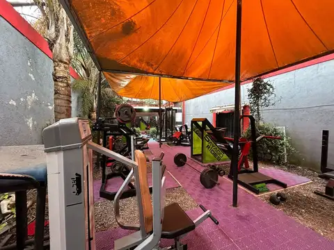 VENTA GALPON, GIMNASIO Y OFICINAS MALVINAS-CORDOBA