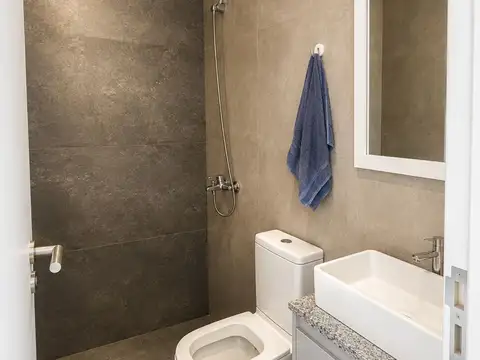 ALQUILER MODERNO MONOAMBIENTE
