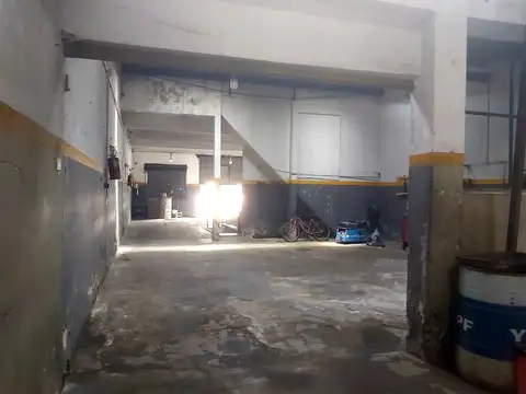 Galpon en Venta 8  mts Frente