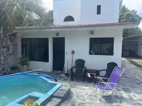 VENTA CASA 4 AMBIENTES ITUZAINGO NORTE