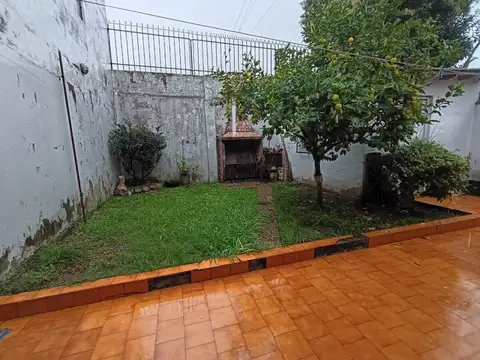 Avenida Piedra Buena 4500, Piso 0