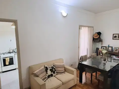 Depto Tipo Casa en Venta de 3 ambientes