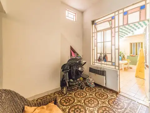 Casa 3 ambientes con 1 baño