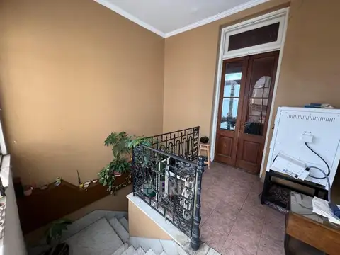 Depto Tipo Casa 4 ambientes con 2 baños