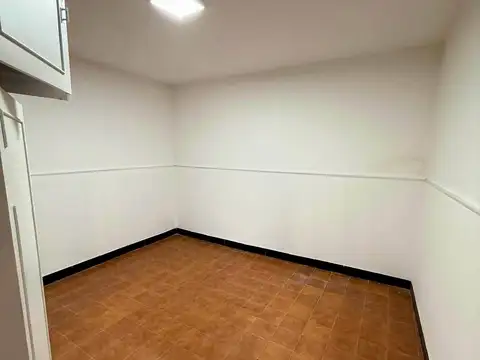 Departamento en Alquiler en Villa Dominico, $ 350.000