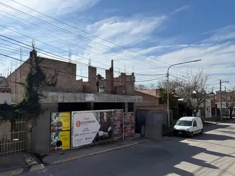 López y Planes 640 Piso 1 Departamento 1
