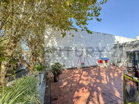 Casa en Venta en Villa Luro, USD 240.000